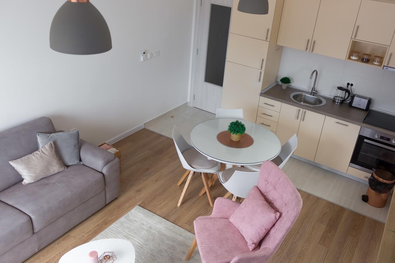 Apartment Soleada Vida Херцег Нови Екстериор снимка